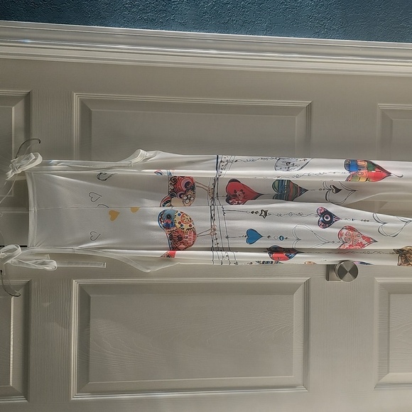 NWOT White Printed Tie Strap Jumpsuit/Overalls Colorful Bird/Heart Design Medium - Picture 8 of 15